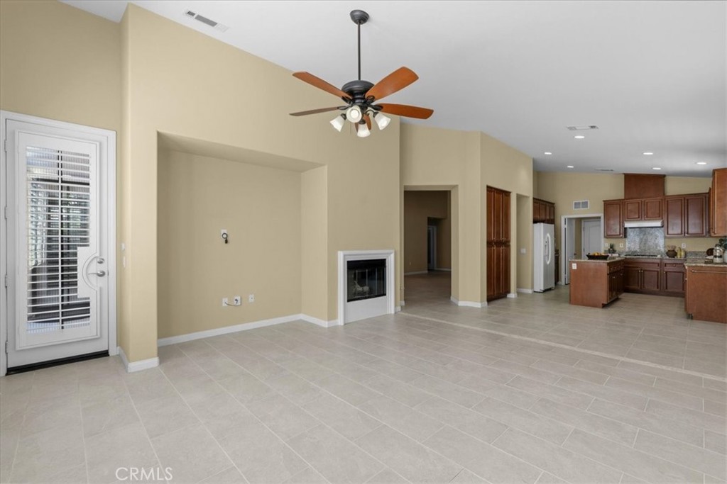 453 Glacier Park Property Photo 19
