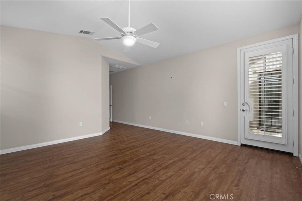 453 Glacier Park Property Photo 25