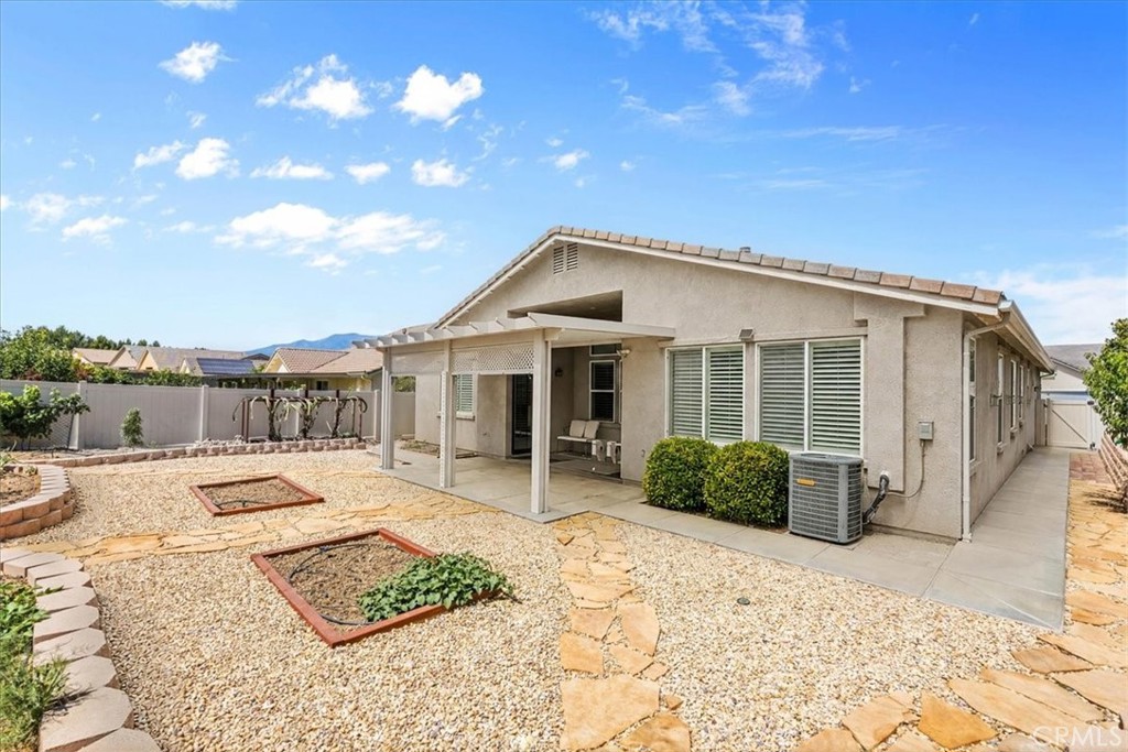 453 Glacier Park Property Photo 41