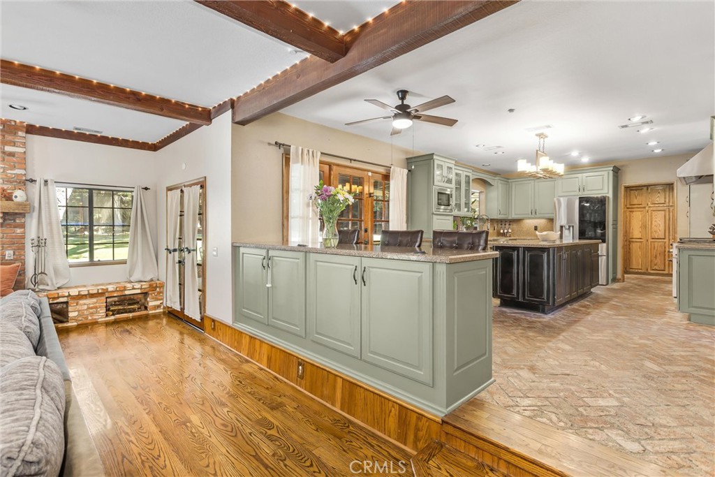 13515 Oak Mountain Property Photo 21