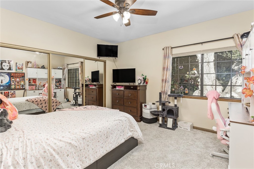 13515 Oak Mountain Property Photo 32