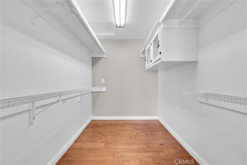 1505 Gratton Street Property Photo 15