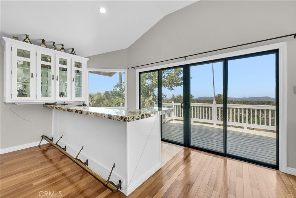 1505 Gratton Street Property Photo 33