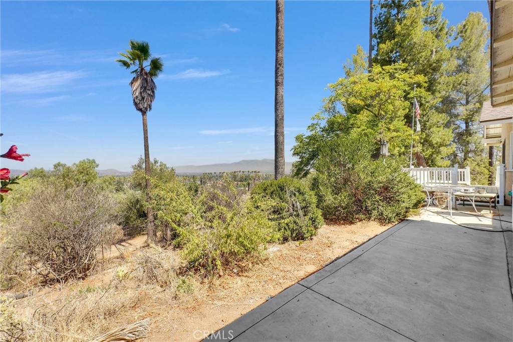 1505 Gratton Street Property Photo 37