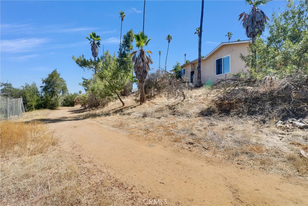 1505 Gratton Street Property Photo 42