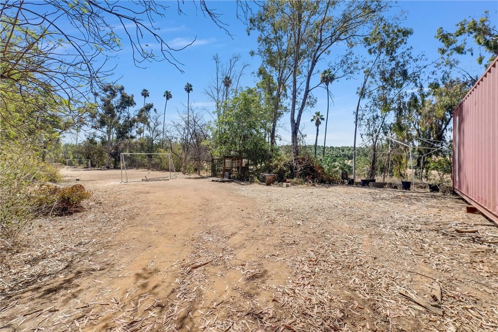 1505 Gratton Street Property Photo 44