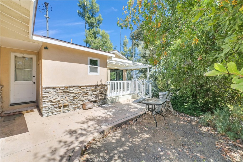 1505 Gratton Street Property Photo 50