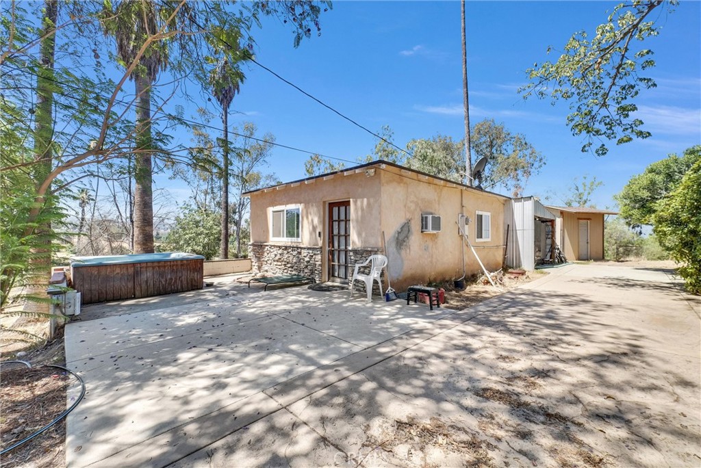 1505 Gratton Street Property Photo 66