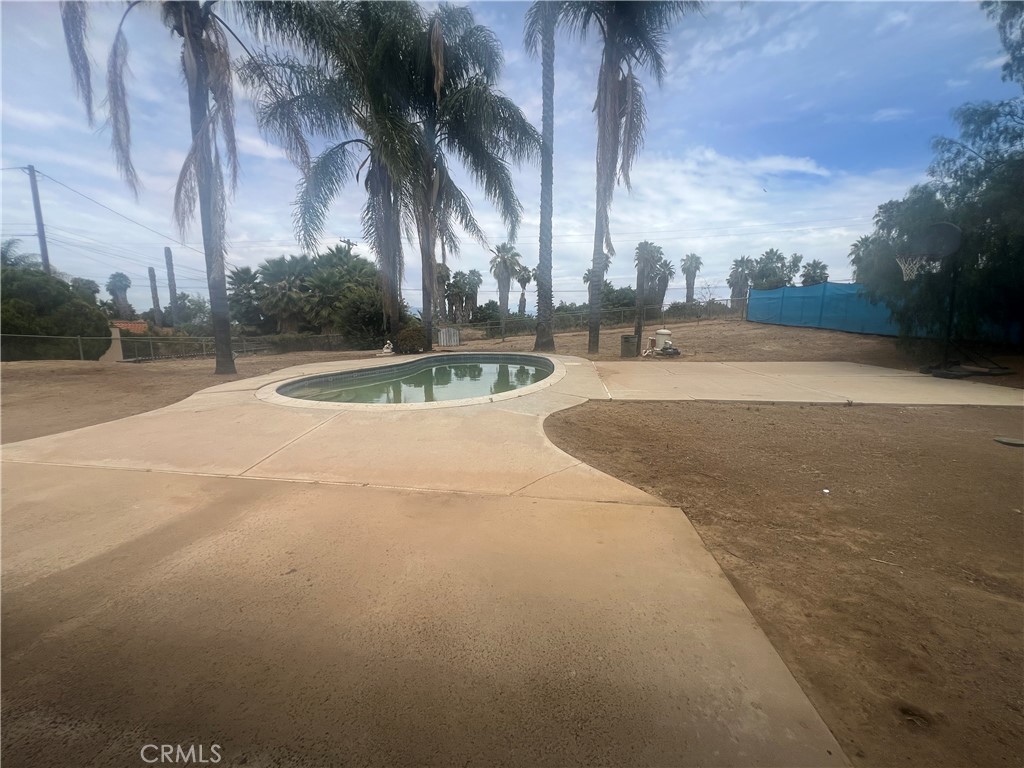 17450 Paula Property Photo 21