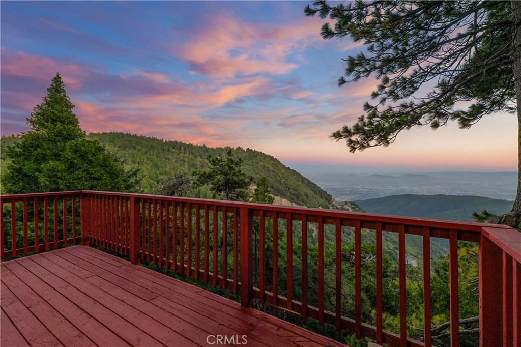 23377 Crestview Property Photo 9