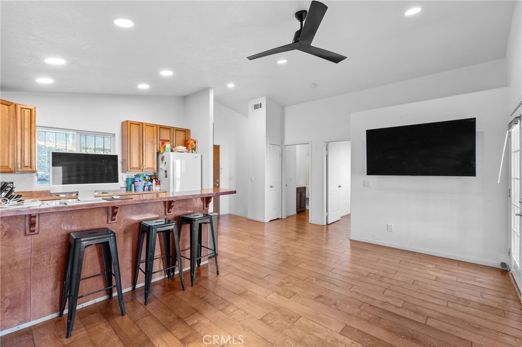 23377 Crestview Property Photo 28