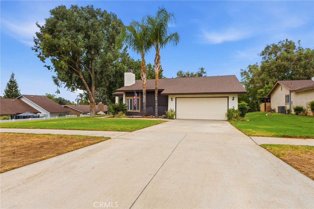 803 E Palm Property Photo 54