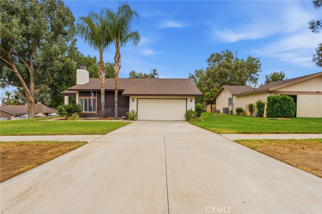 803 E Palm Property Photo 55