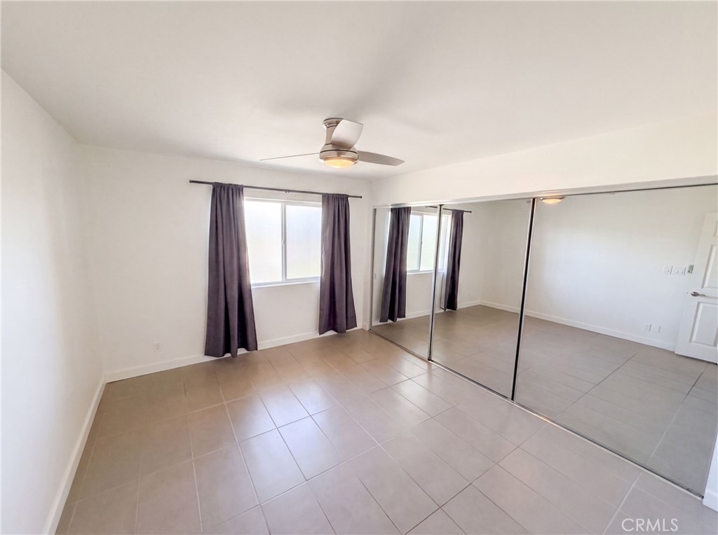 5300 E Waverly Drive H6 Property Photo 3
