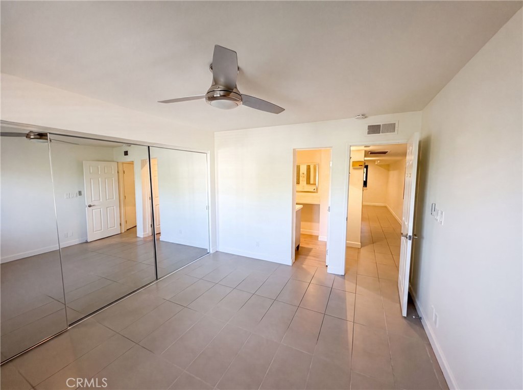 5300 E Waverly Drive H6 Property Photo 11