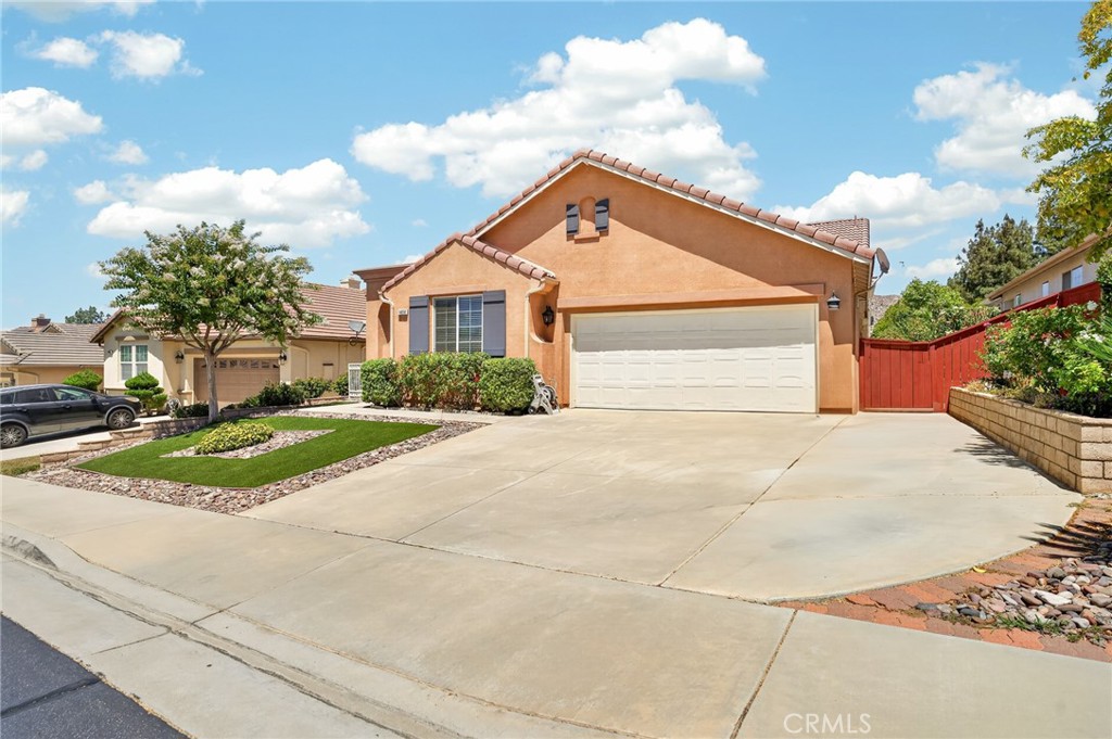 14858 San Jacinto Drive Property Photo 2