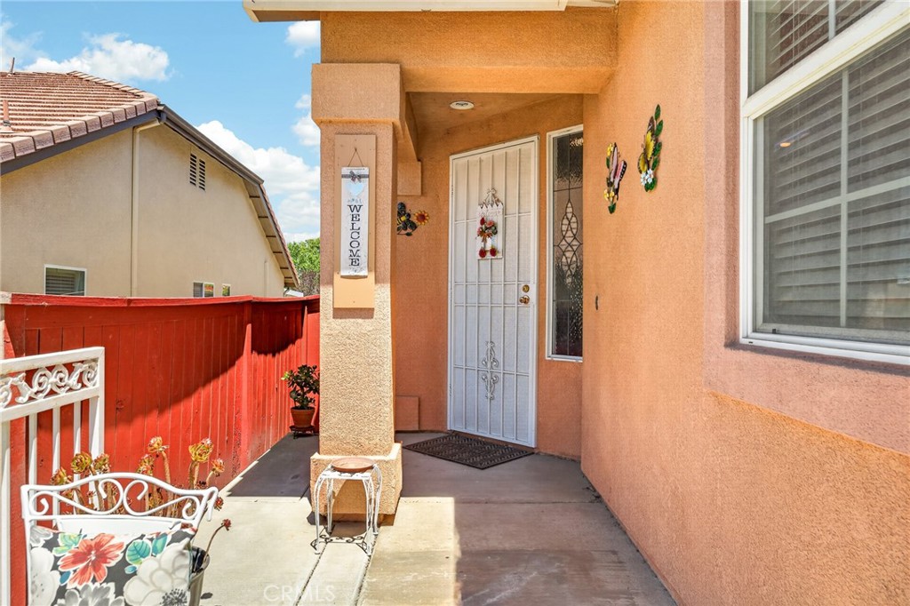 14858 San Jacinto Drive Property Photo 5