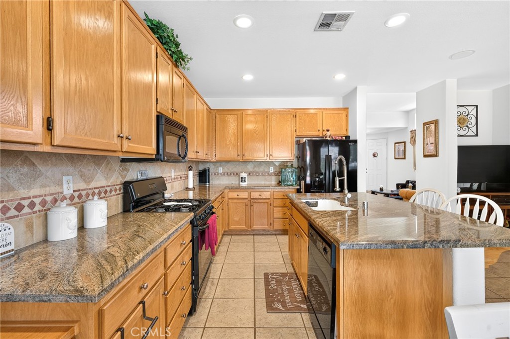 14858 San Jacinto Drive Property Photo 17