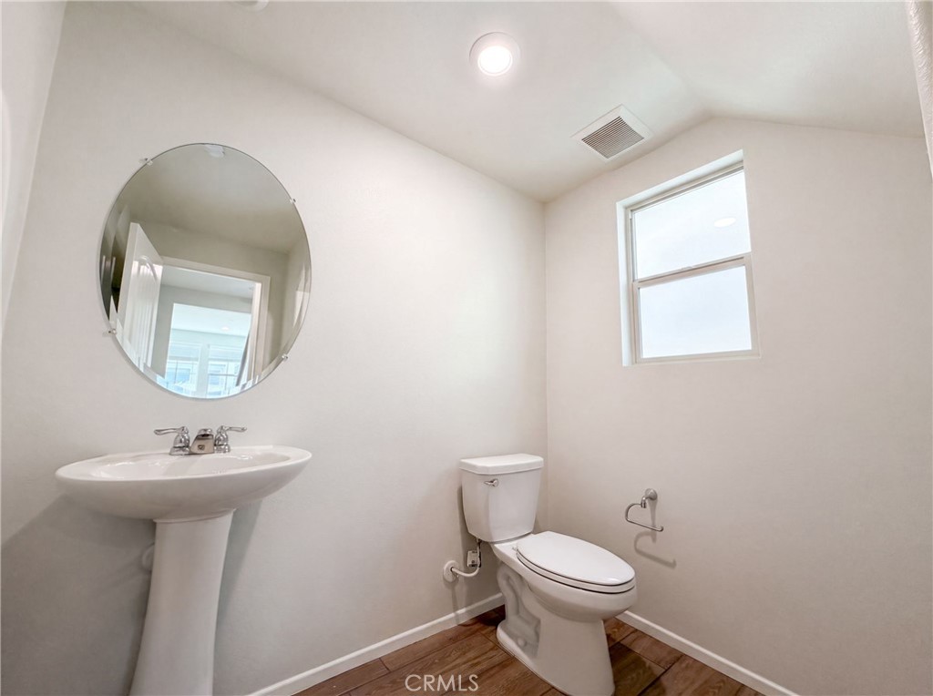 30401 Village Terrace Property Photo 15