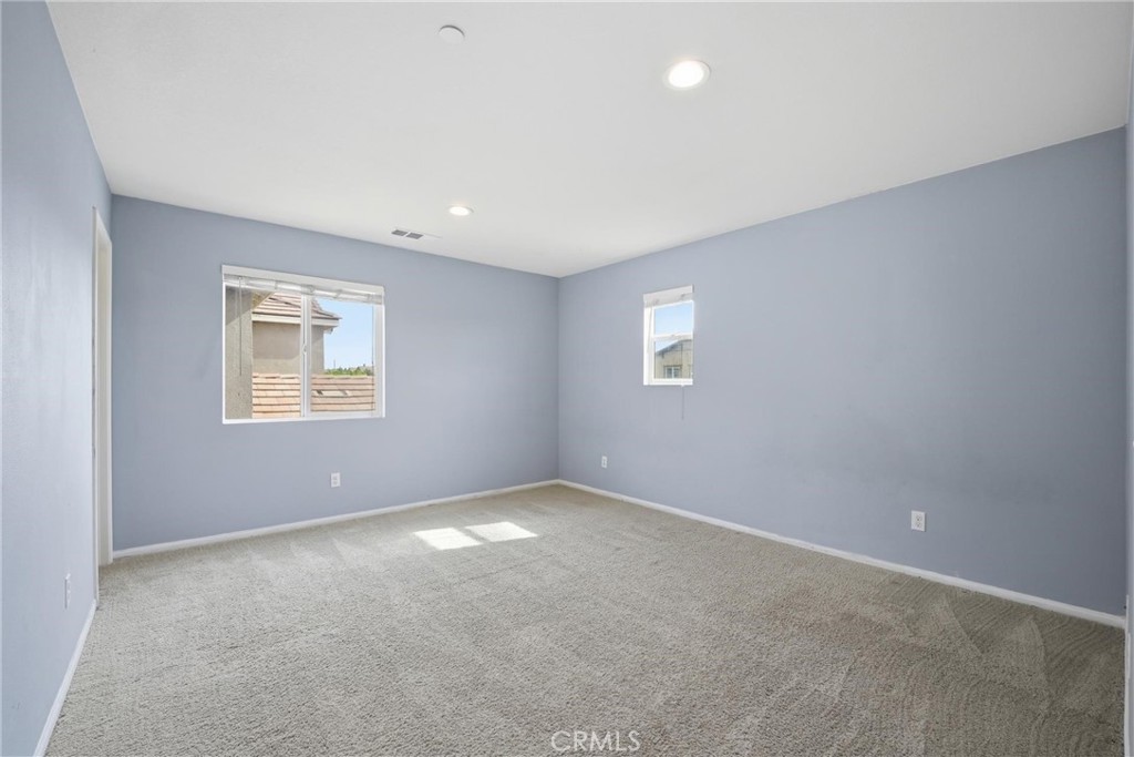 3142 S Newton Avenue Property Photo 16