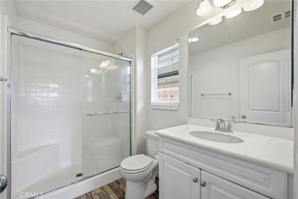 3142 S Newton Avenue Property Photo 19