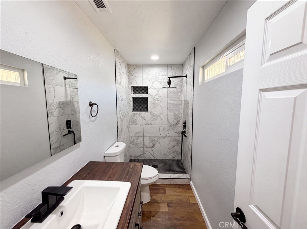 14729 Hartford Lane Property Photo 12