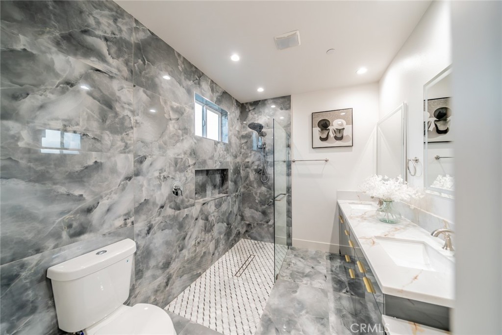 16322 Avenida Gracia Property Photo 33