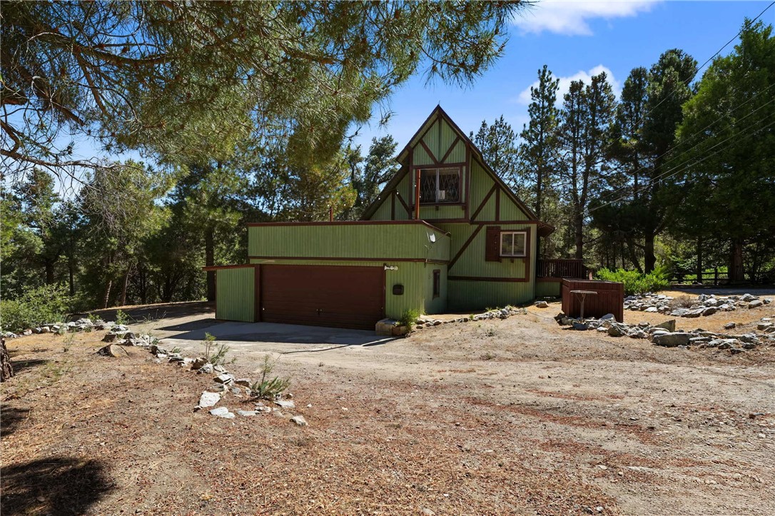 14533 Voltaire Property Photo 1