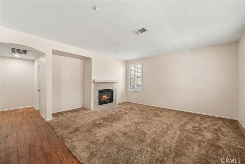 8028 La Crosse Way Property Photo 5