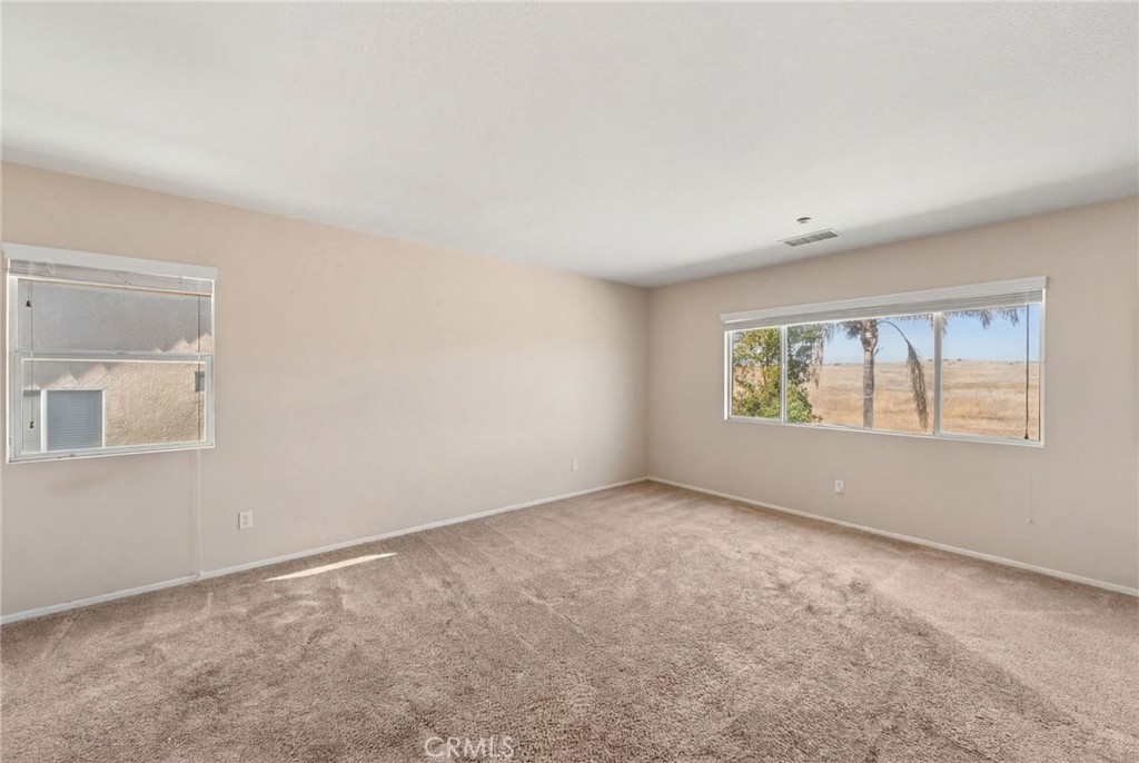 8028 La Crosse Way Property Photo 13