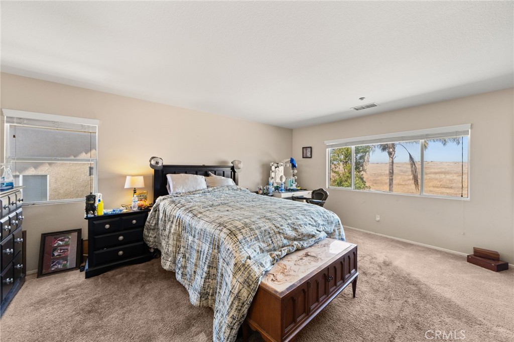 8028 La Crosse Way Property Photo 14