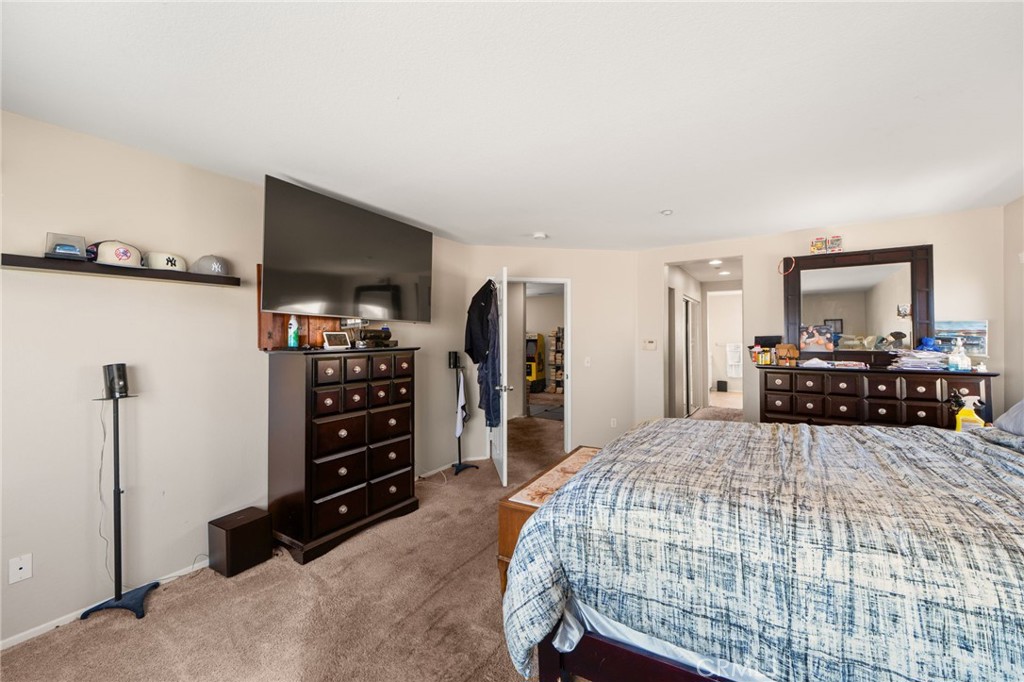 8028 La Crosse Way Property Photo 25