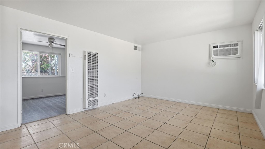 511 E Fredricks Property Photo 33