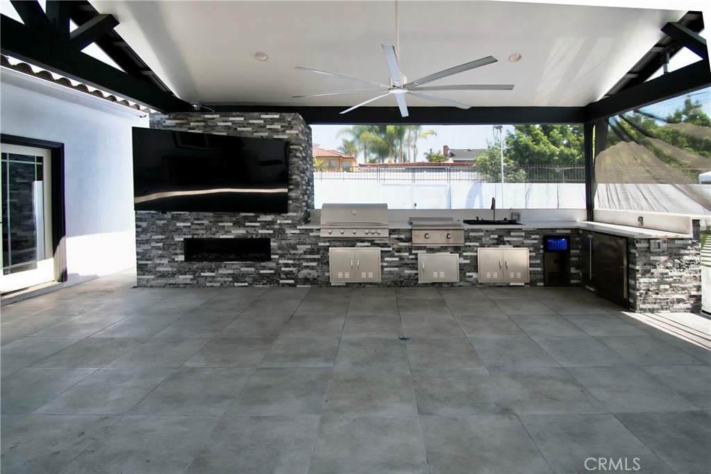 8346 Lexington Property Photo 16