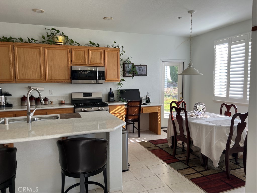 7739 Centro Property Photo 9
