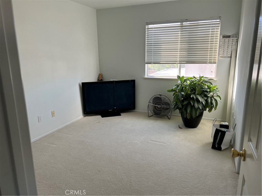 7739 Centro Property Photo 15