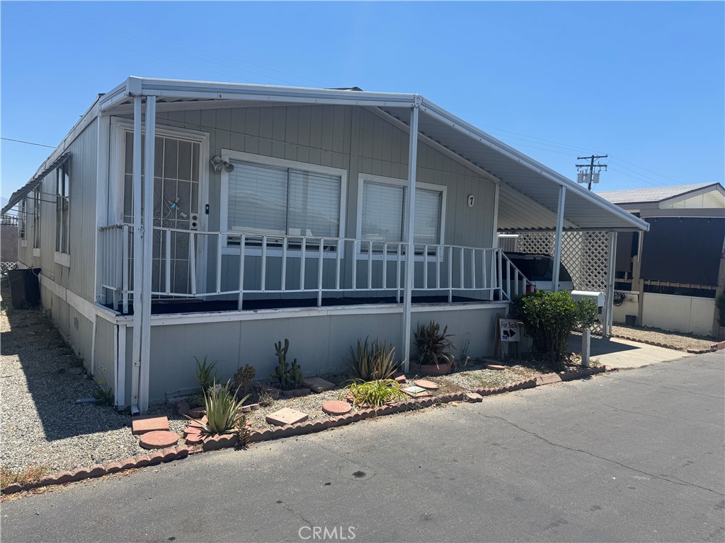 530 W Devonshire 7 Property Photo 1