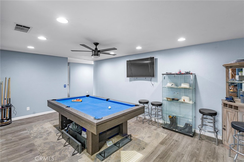 18025 Juniper Street Property Photo 7