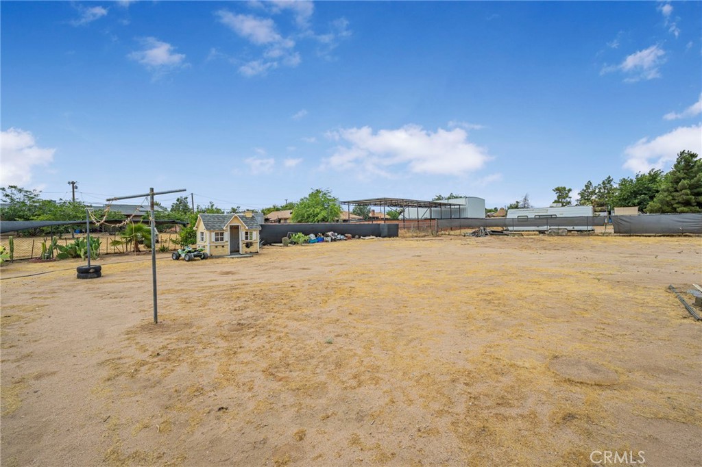 18025 Juniper Street Property Photo 23