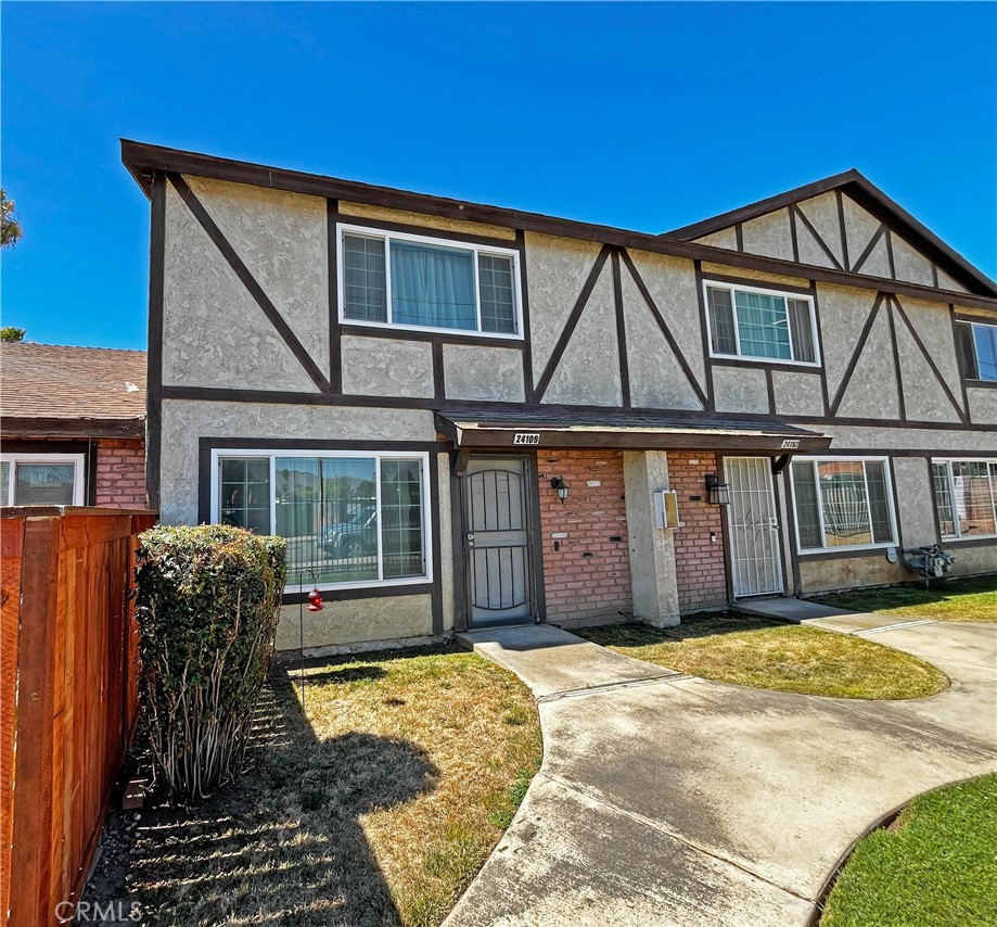 24109 Fir Property Photo 1