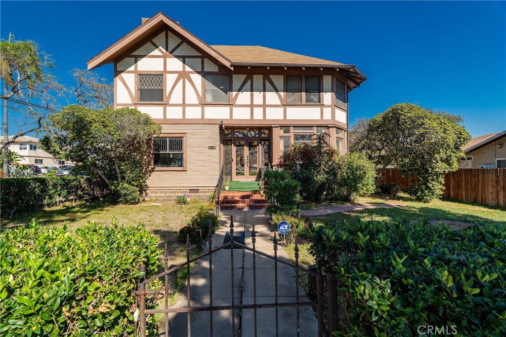 305 F Property Photo