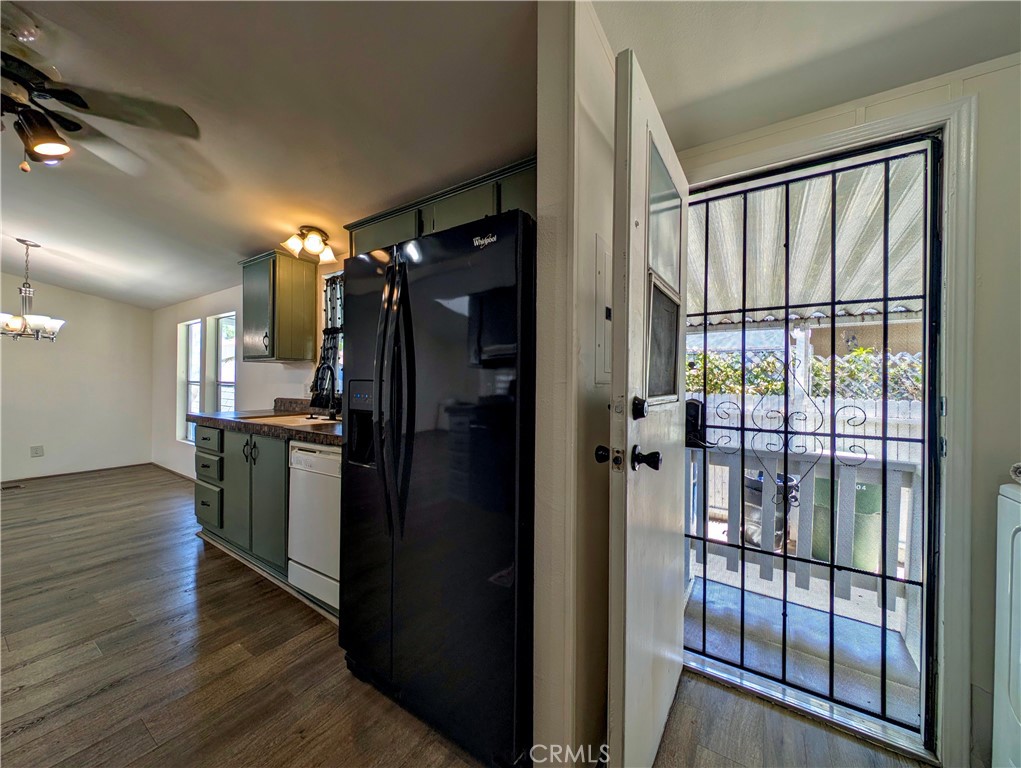 1721 E Colton 32 Property Photo 31