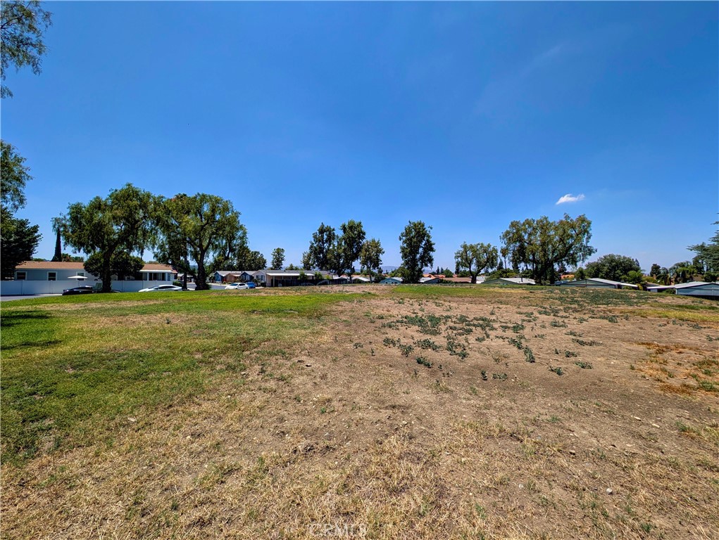 1721 E Colton 32 Property Photo 69