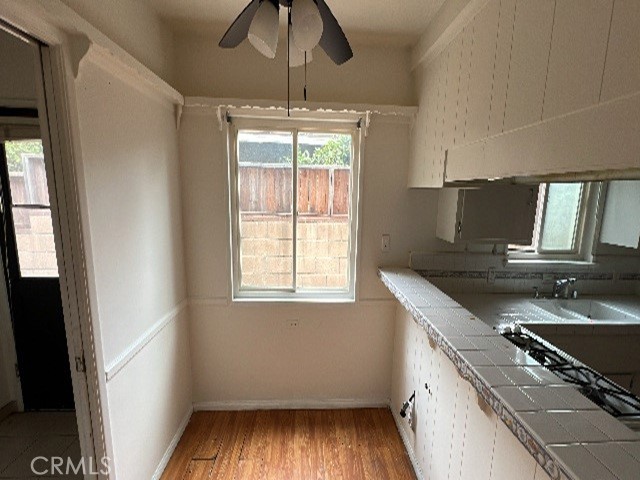 7106 Jellico Avenue Property Photo 11