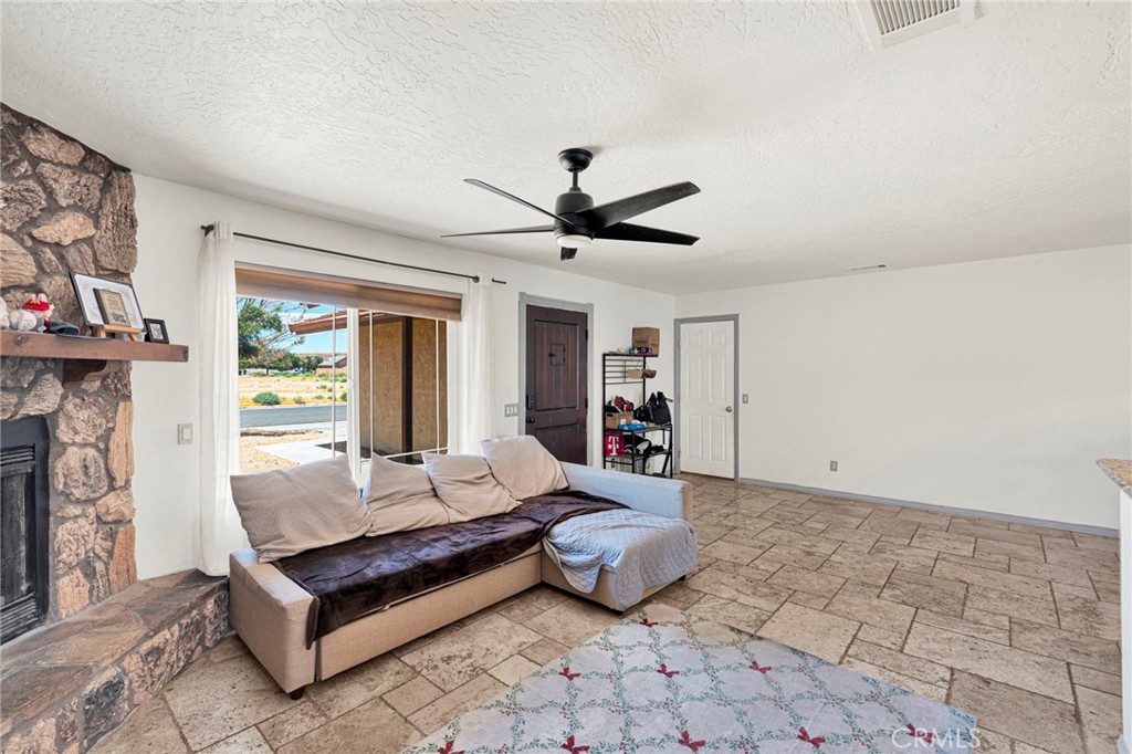 26681 Topsail Lane Property Photo 9