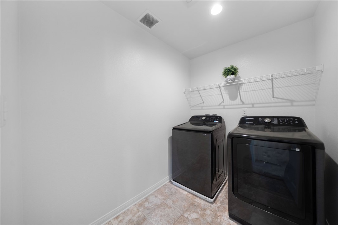 20130 Curaco Court Property Photo 29