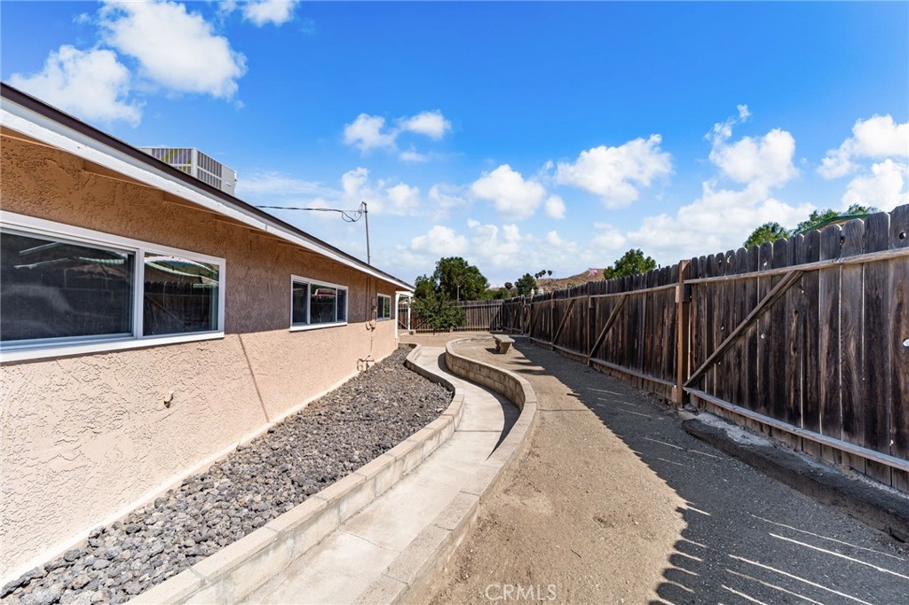 28442 San Timoteo Canyon Property Photo 60