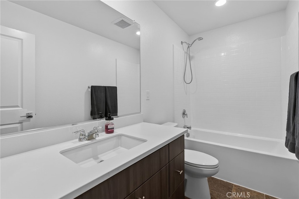 590 Colorado Drive Property Photo 25