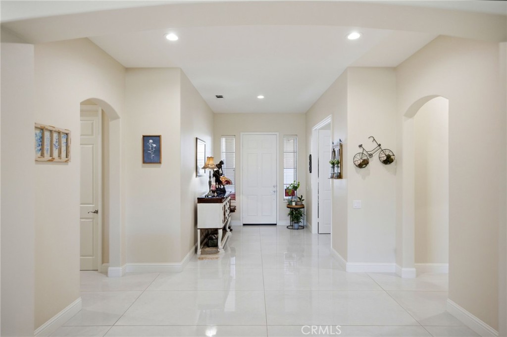 40596 Corte Los Cerritos Property Photo 4