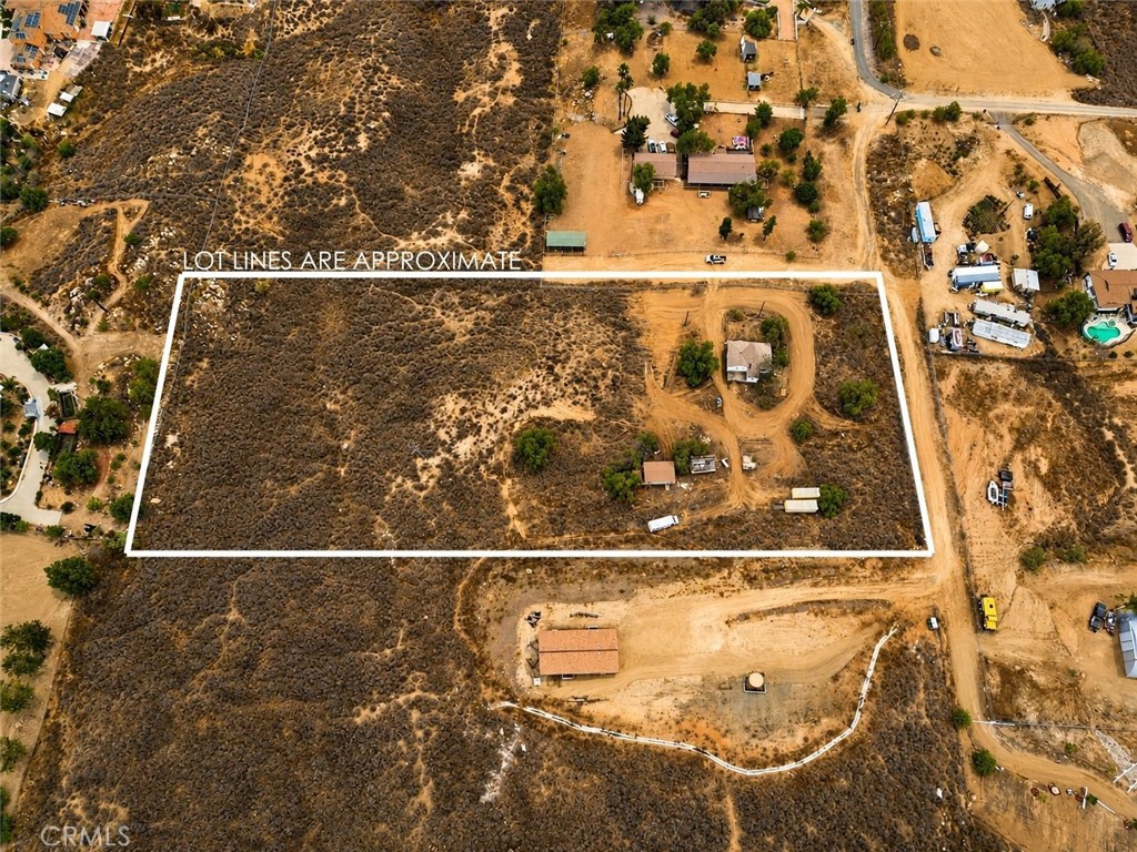 15953 Cajalco Road Property Photo 1